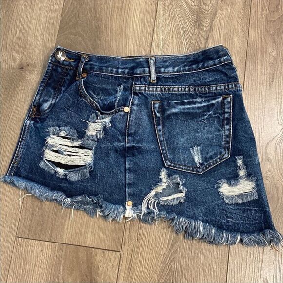 One Teaspoon Junkyard Distressed Blue Jean‎ Skirt Size 25 - Picture 14 of 15